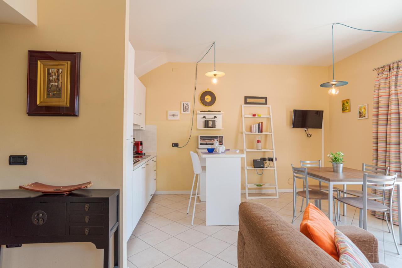 Lake Como Apartment With Balcony And Private Parking Ossuccio Buitenkant foto